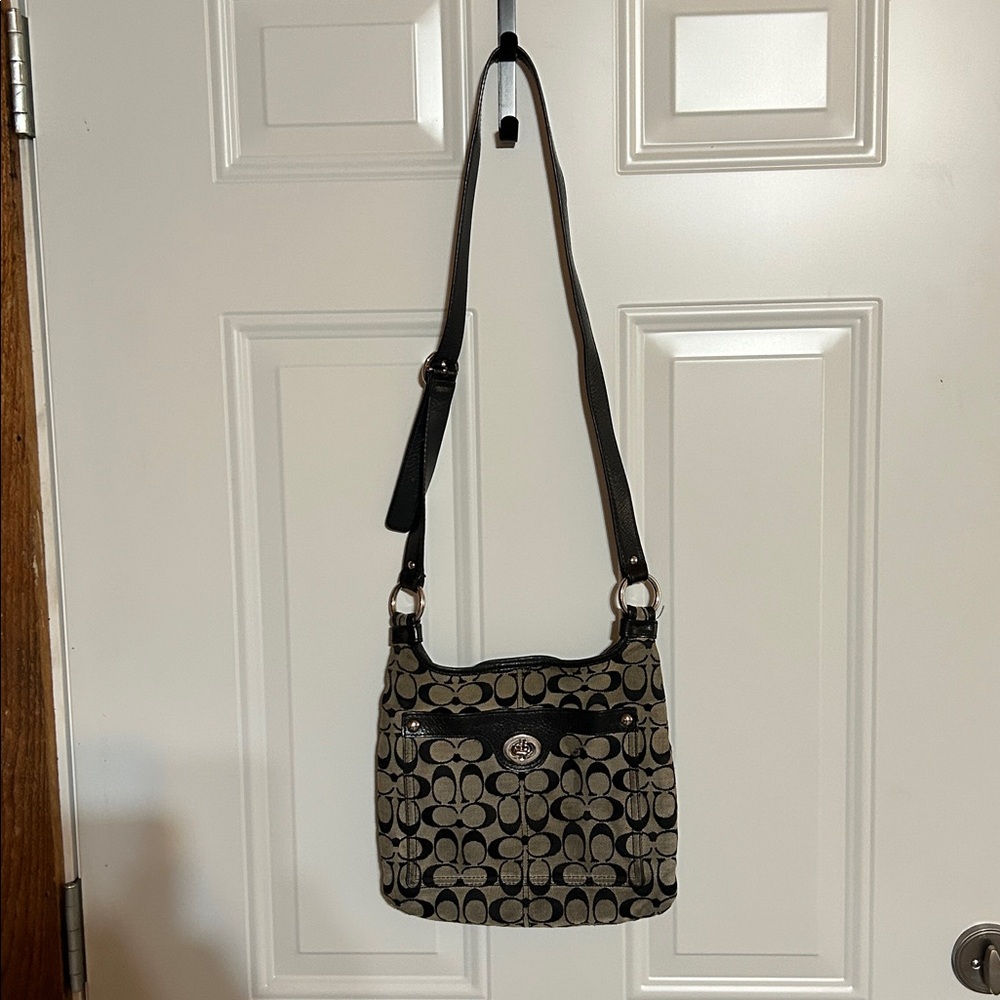 Coach Black and Tan Shoulder Bag Peyton Pocket Signature Tote